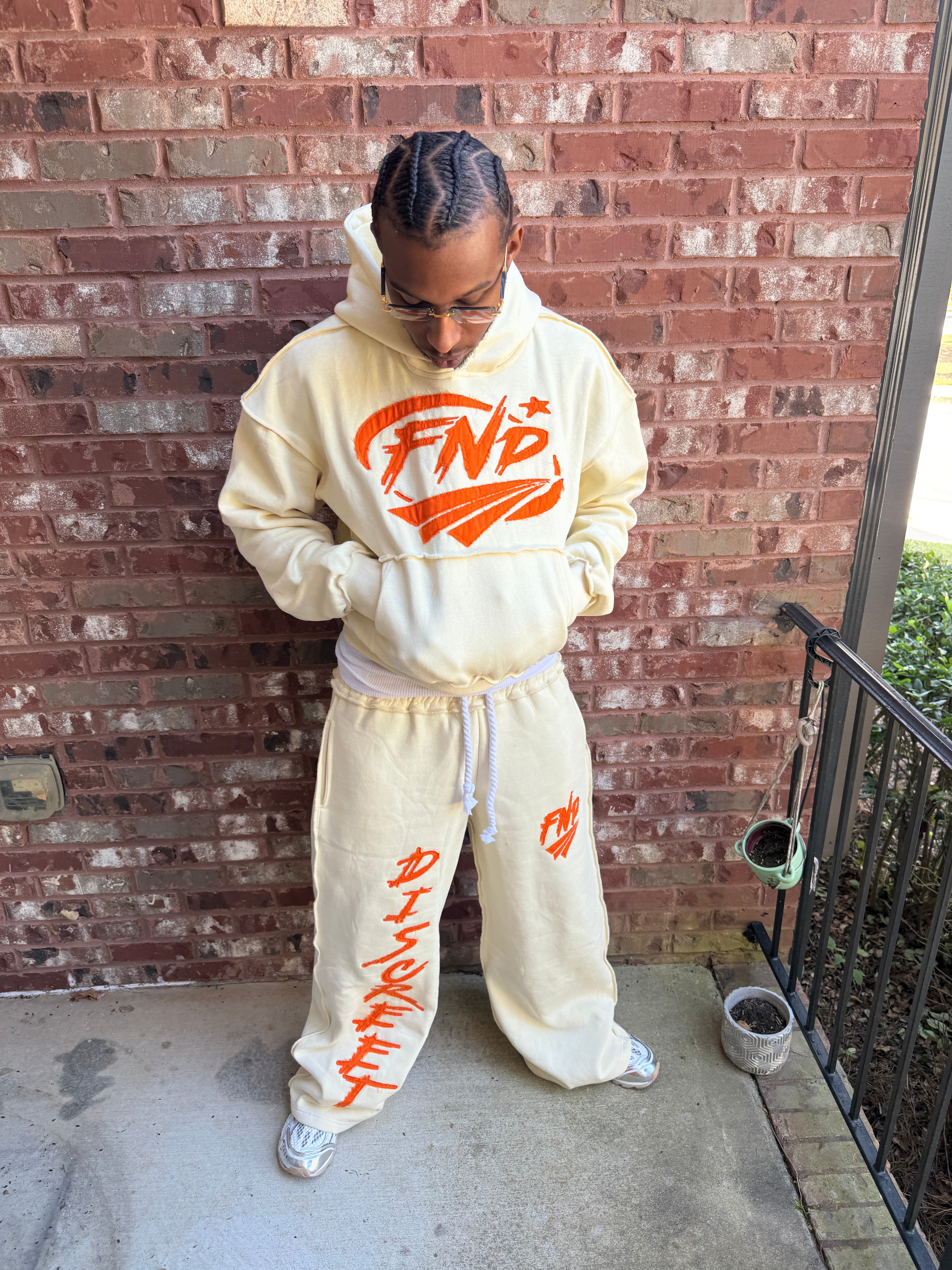 Cream Wide Leg Sweats – Fly N Discreet