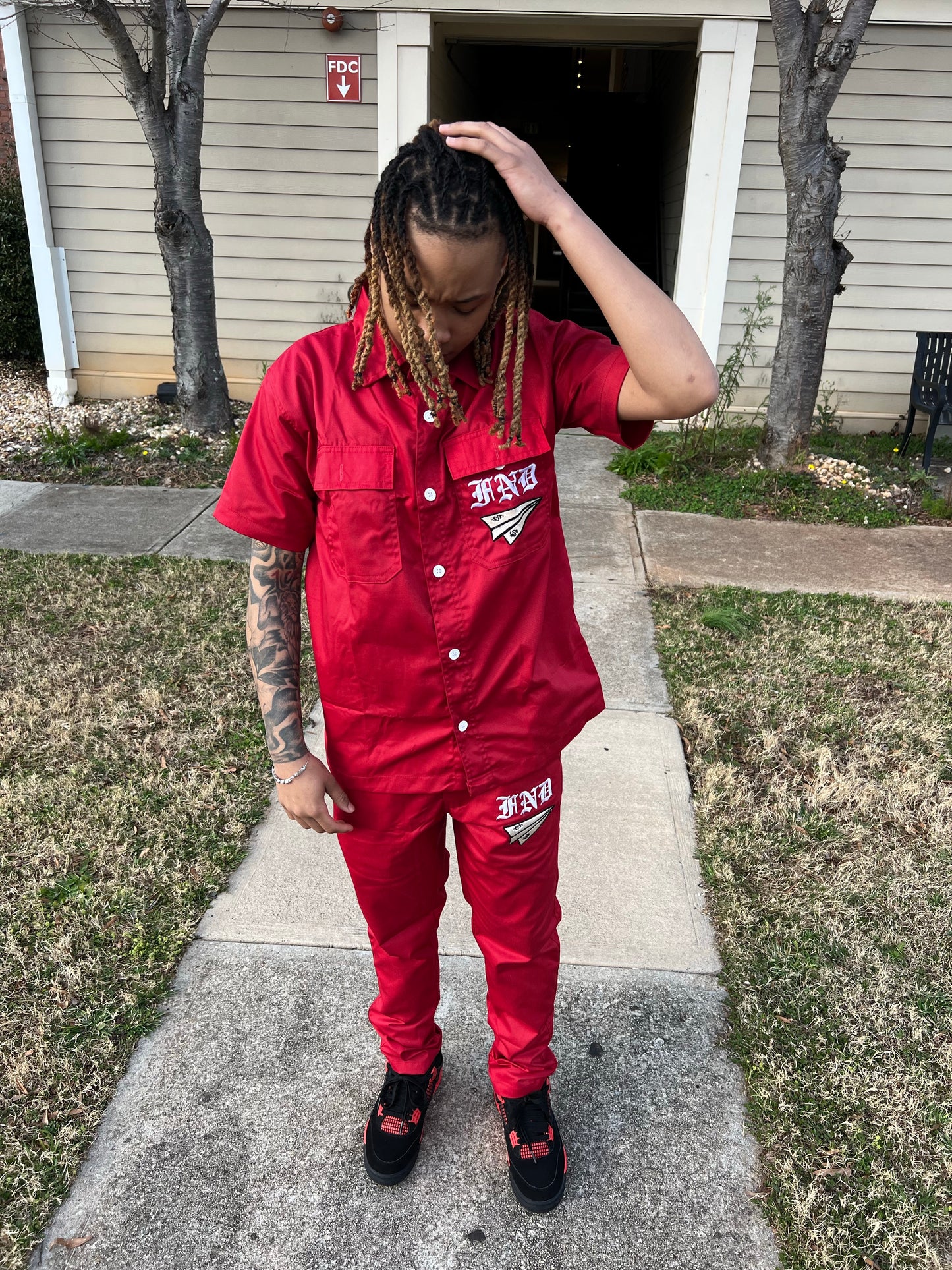 Red Discreet Dickie Suit