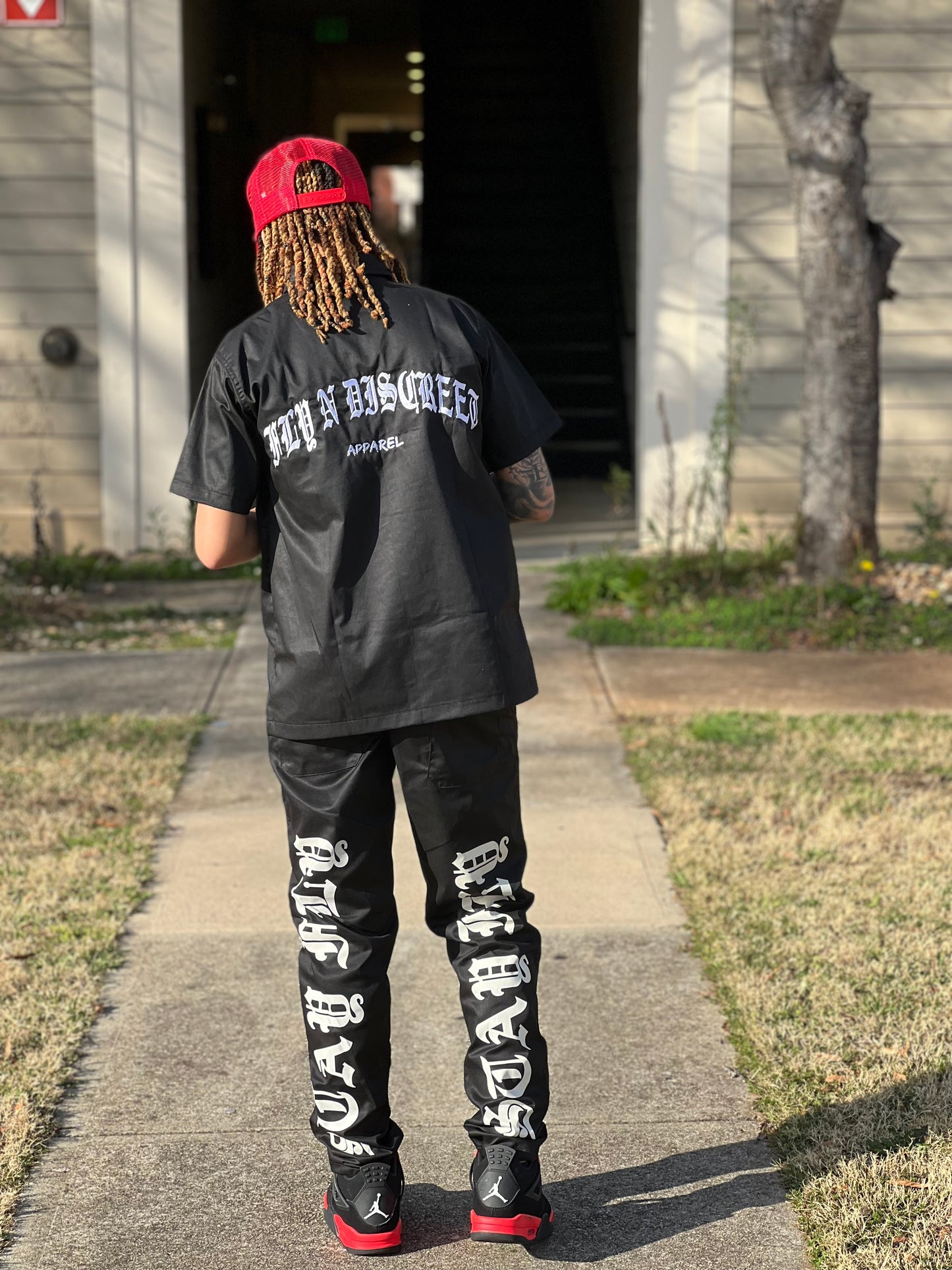 Black Discreet Dickie Suit