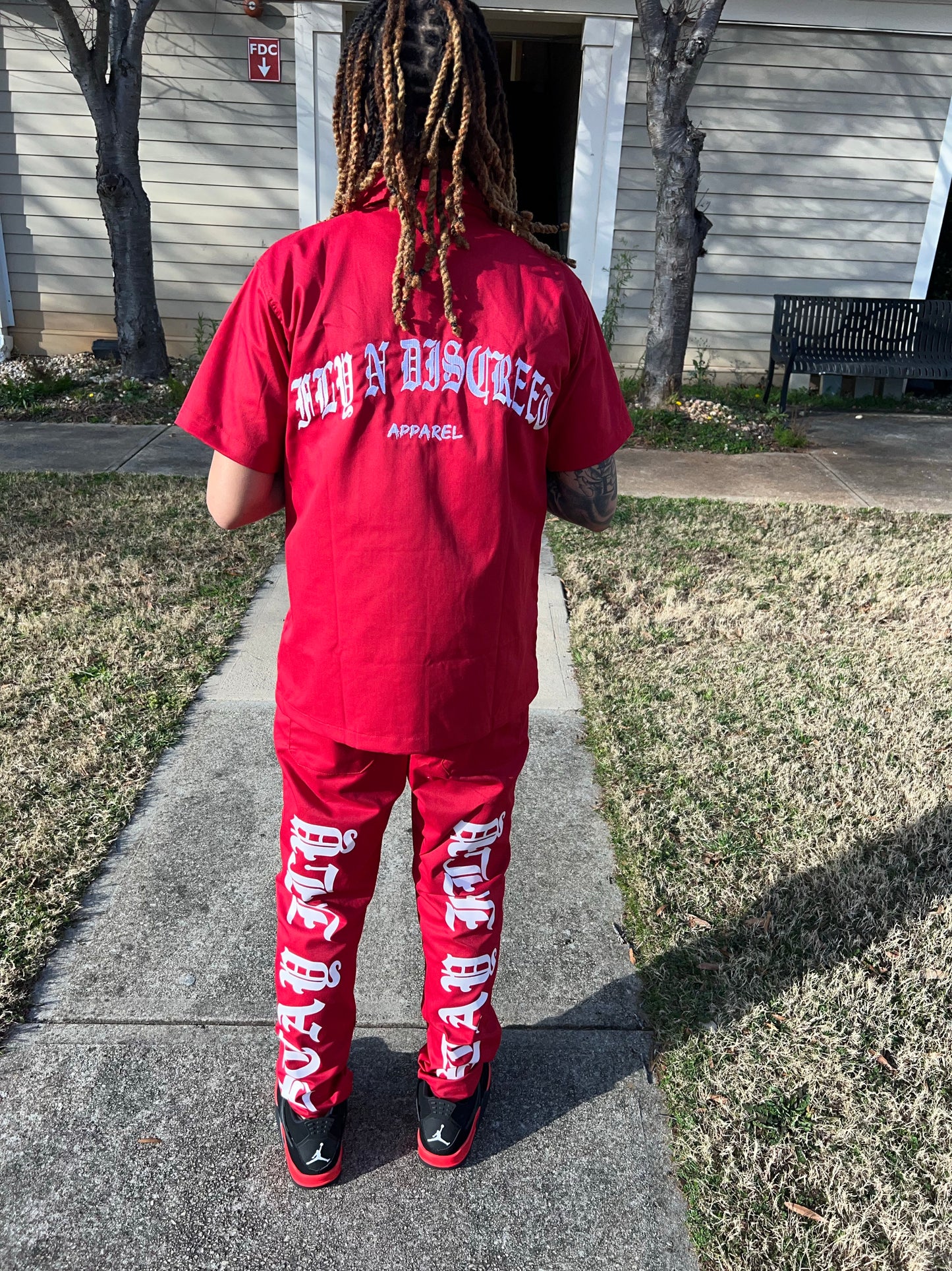 Red Discreet Dickie Suit